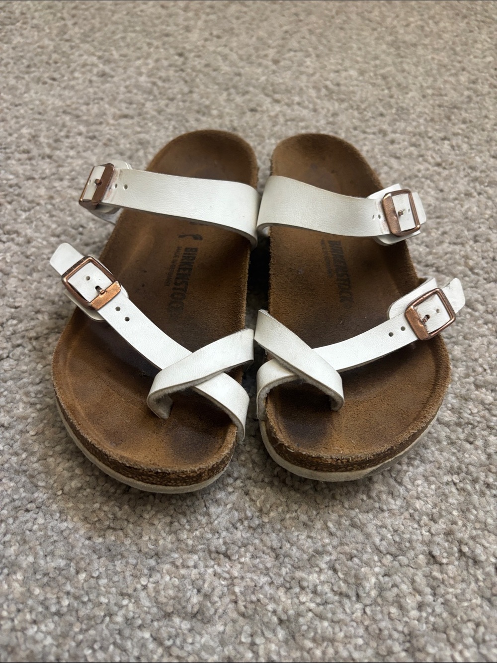 Birkenstock Kids White Double-Strap Sandals size 33 (size 2 or 2 1/2)